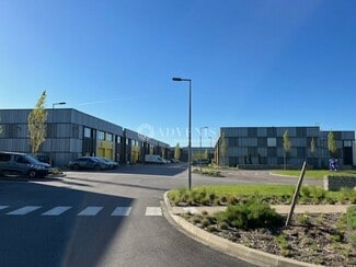 More details for 3 Rue Du Palatinat, Poissy - Flex for Lease