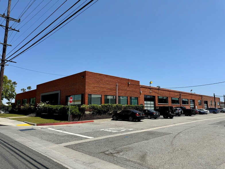 3308 W El Segundo Blvd, Hawthorne, CA for lease - Building Photo - Image 1 of 2