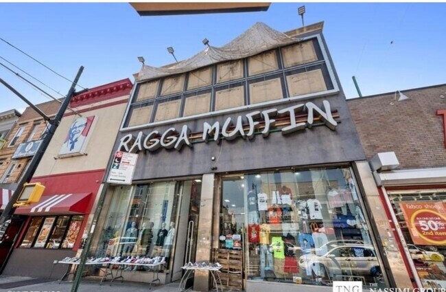 More details for 938 Flatbush Ave, Brooklyn, NY - Retail for Sale