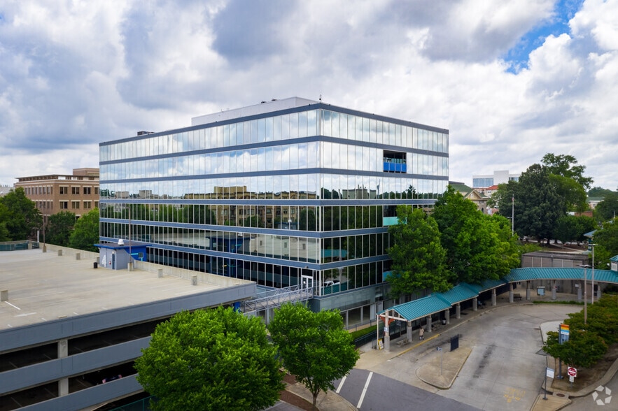 1 W Court Sq, Decatur, GA for lease - Building Photo - Image 2 of 10