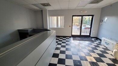 2405 Wrightsville Ave, Wilmington, NC à louer Photo intérieure- Image 1 de 8