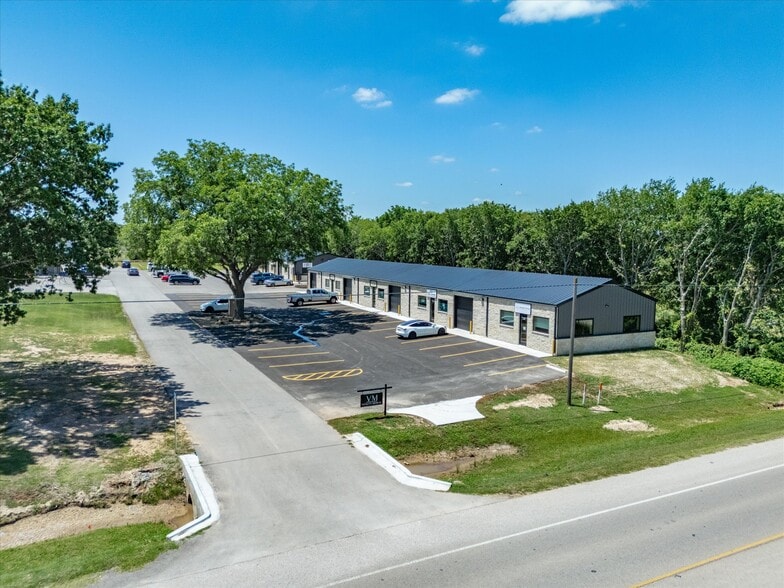 200-225 West Side Dr, Decatur, TX for lease - Building Photo - Image 3 of 35