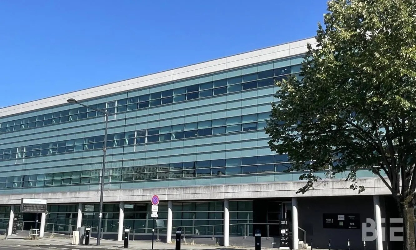 Office in Bordeaux for lease Building Photo- Image 1 of 18