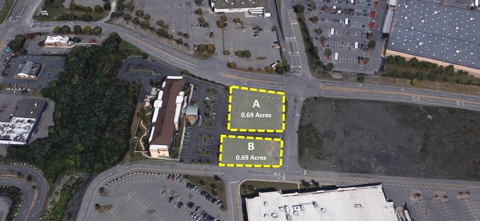 650-670 Frank Sottile blvd, Kingston, NY for sale - Building Photo - Image 3 of 11