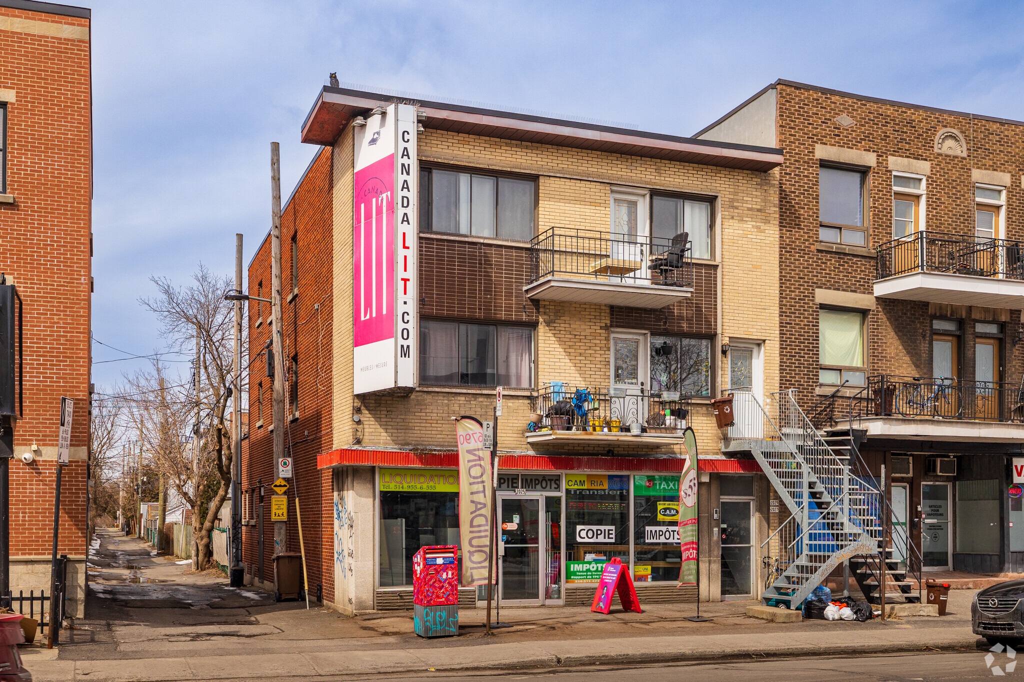 2025 Boul Rosemont, Montréal, QC for lease Primary Photo- Image 1 of 3