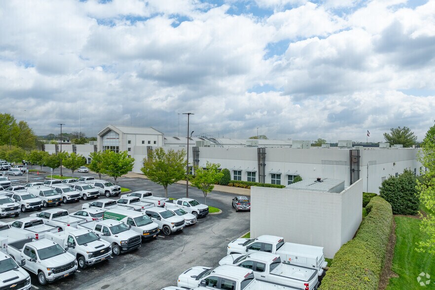 5720 Crossings Blvd, Antioch, TN à louer - Photo principale - Image 1 de 5