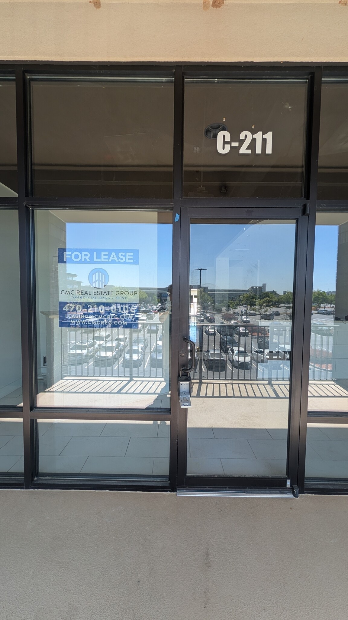 6035 Peachtree Rd, Atlanta, GA à louer Photo intérieure- Image 1 de 10