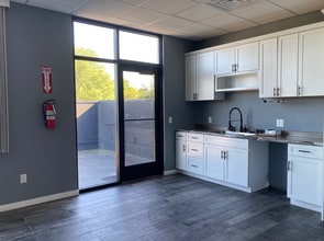 2839 Fish Hatchery Rd, Fitchburg, WI for lease Interior Photo- Image 2 of 8