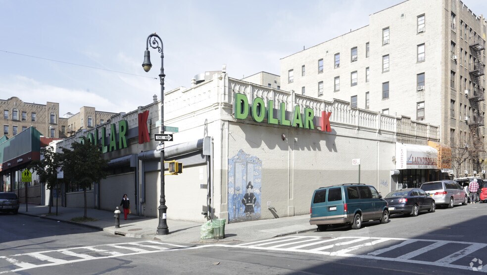 761-773 Lydig Ave, Bronx, NY à louer - Photo du bâtiment - Image 3 de 5