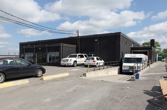 Plus de détails pour 77 Martin Ross Ave, Toronto, ON - Industriel à vendre