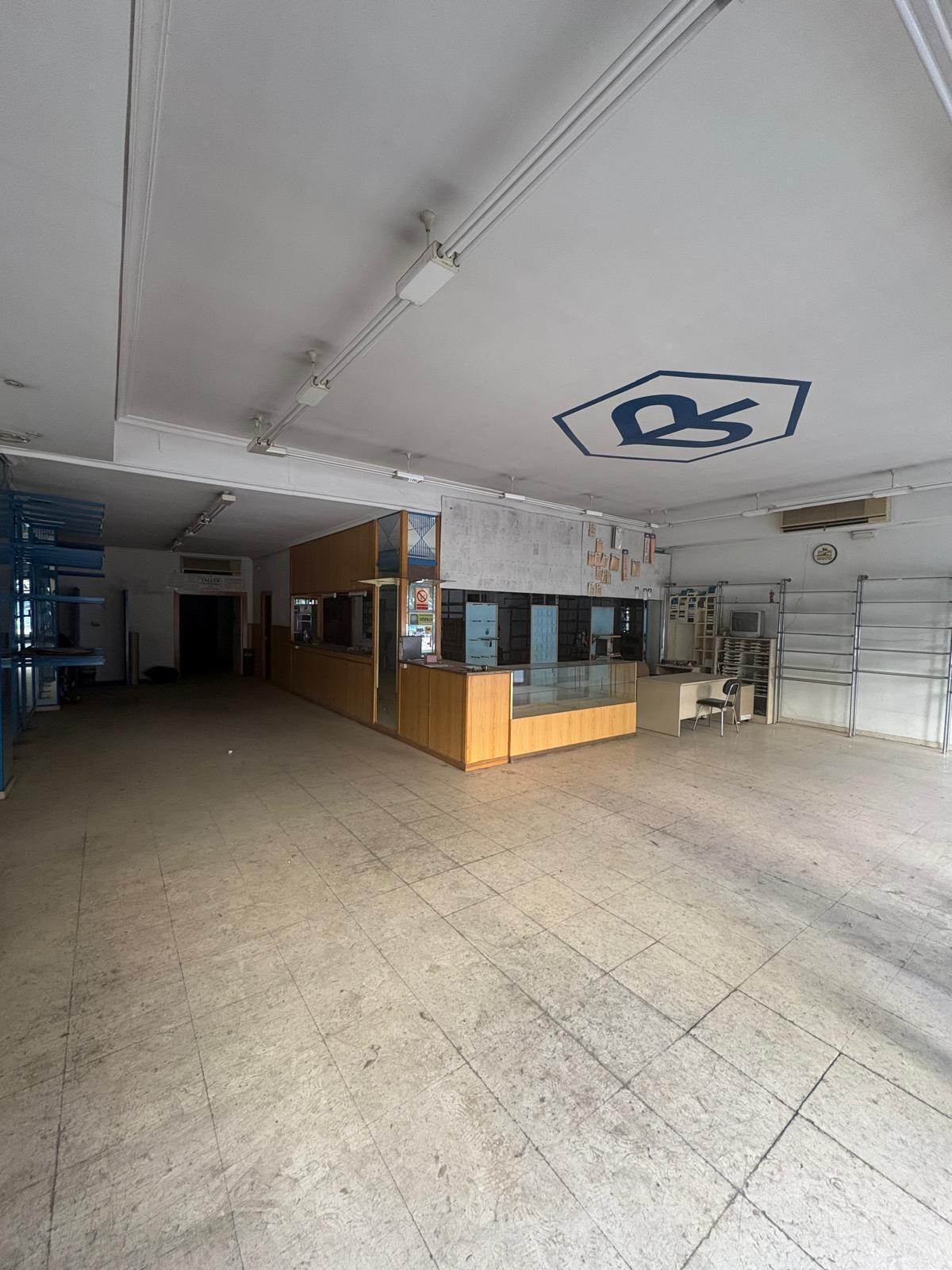 Commerce de détail dans Córdoba, Córdoba à vendre Photo du bâtiment- Image 1 de 8