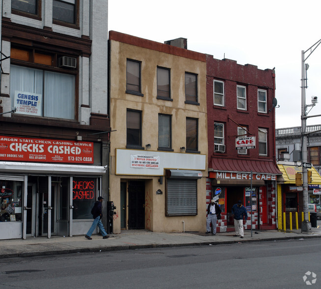 268 Washington St, Newark, NJ à vendre - Photo principale - Image 1 de 1