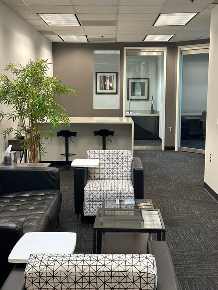3675 Crestwood Pkwy NW, Duluth, GA for lease - Interior Photo - Image 3 of 8