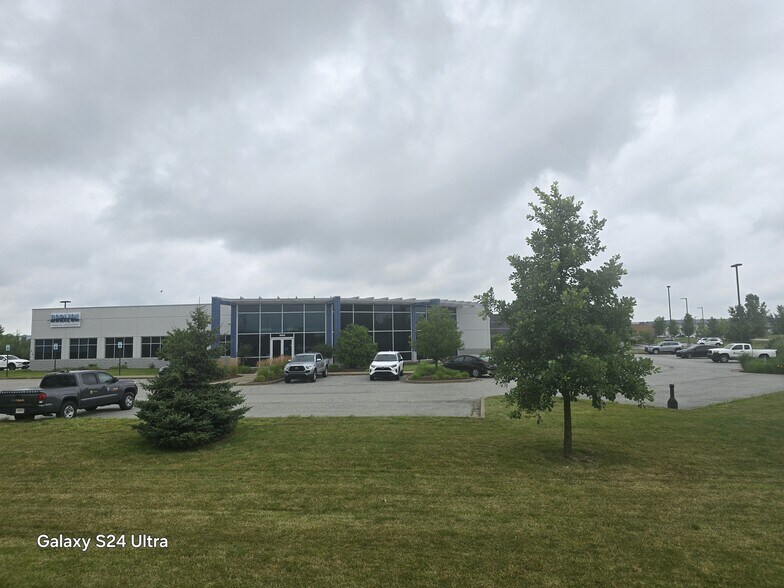 9980 Georgia St, Crown Point, IN à louer - Photo du bâtiment - Image 3 de 10