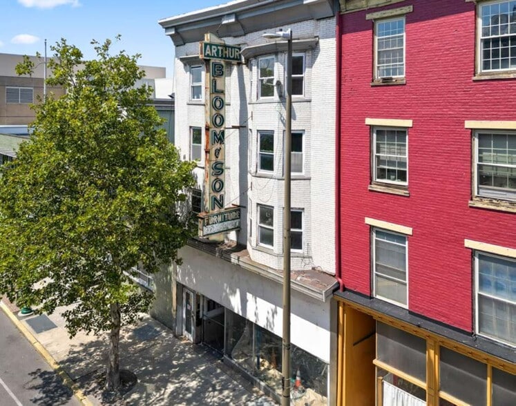 355 Penn St, Reading, PA for sale - Building Photo - Image 2 of 10