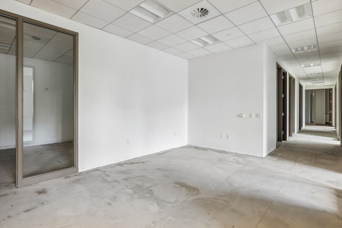 150 W Civic Center Dr, Sandy, UT for lease Building Photo- Image 1 of 4