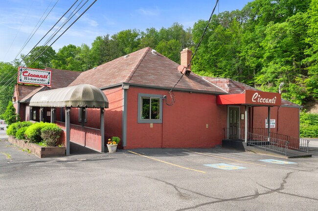 Plus de détails pour 1206 Route 51, Jefferson Hills, PA - Commerce de détail à vendre