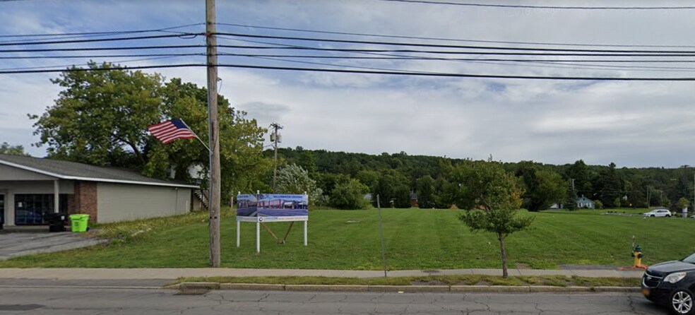 314 Fayette St, Manlius, NY à vendre - Photo du bâtiment - Image 1 de 3