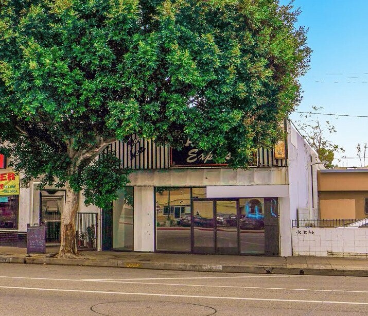 4874 Huntington Dr S, Los Angeles, CA à louer Photo du bâtiment- Image 1 de 13