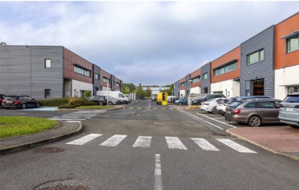 Industrial in Taverny for lease Building Photo- Image 1 of 25