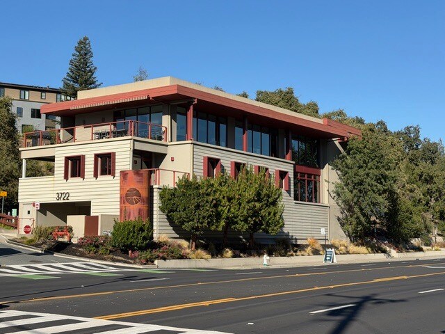 3722 MT Diablo Blvd, Lafayette, CA à vendre - Photo du bâtiment - Image 1 de 16