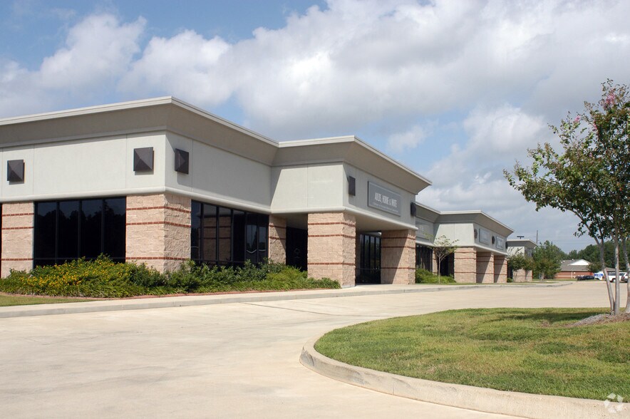 425 Ashley Ridge Blvd, Shreveport, LA à louer - Photo du bâtiment - Image 2 de 12