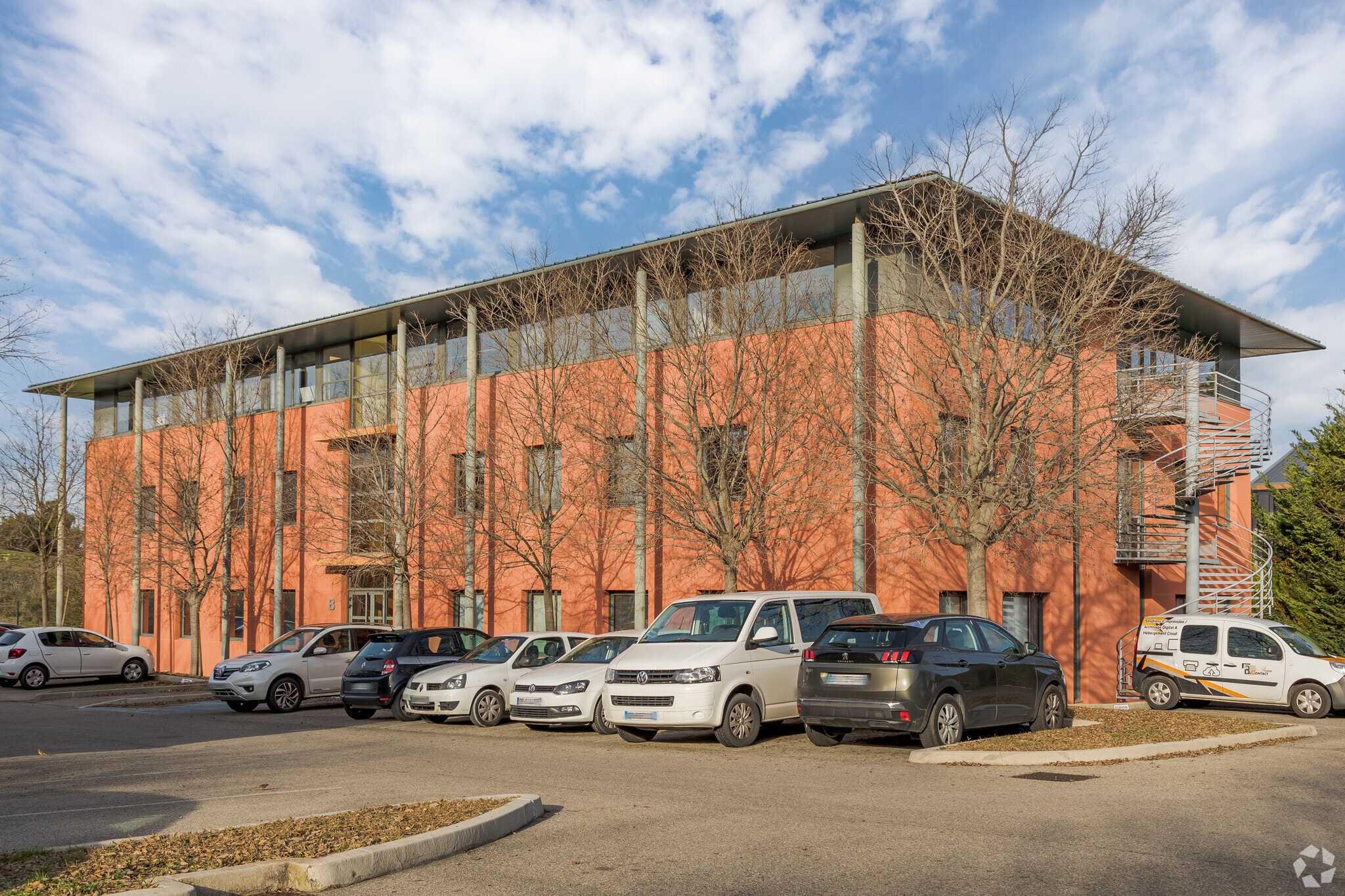 155 Rue Paul Langevin, Aix-en-Provence for lease Primary Photo- Image 1 of 4