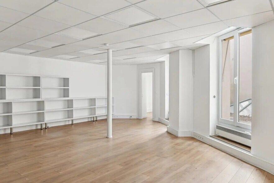 29 Boulevard Malesherbes, Paris for lease - Interior Photo - Image 2 of 7