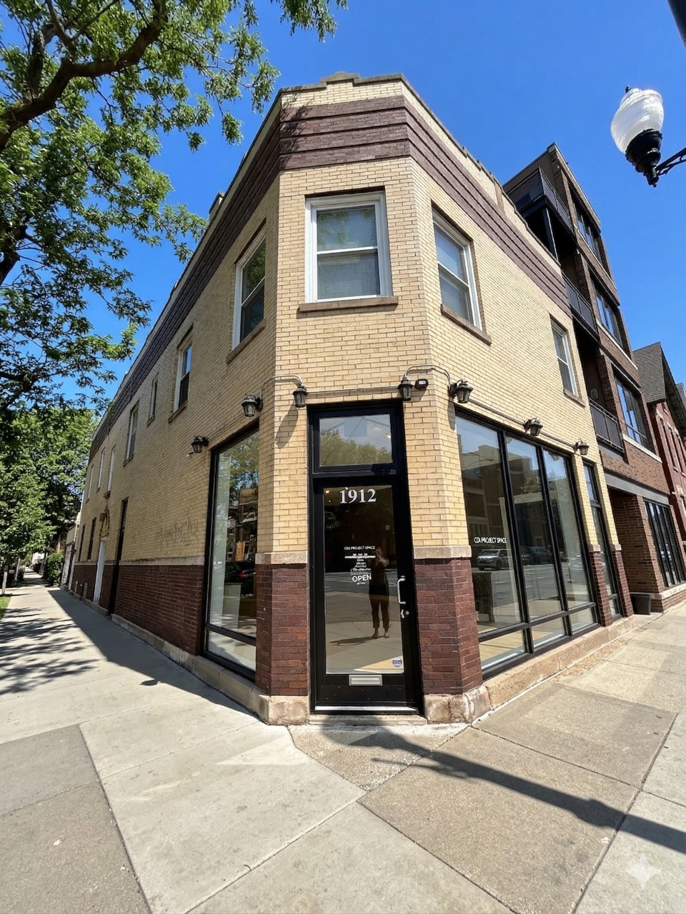 1912 N Damen Ave, Chicago, IL for lease Primary Photo- Image 1 of 11