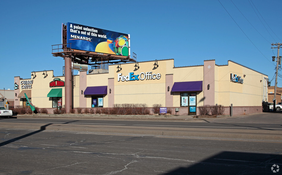 2423 Division St W, Saint Cloud, MN for lease - Building Photo - Image 1 of 14