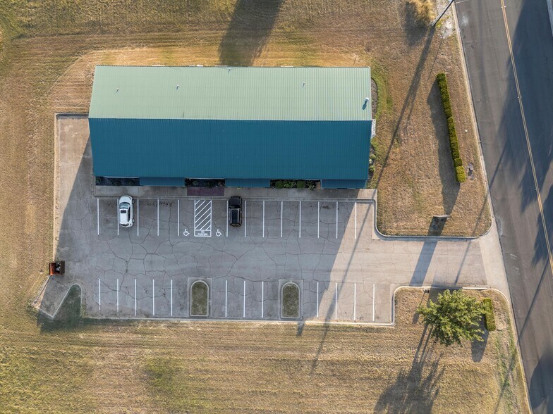 8020 Central Park Dr, Woodway, TX for sale - Building Photo - Image 2 of 7