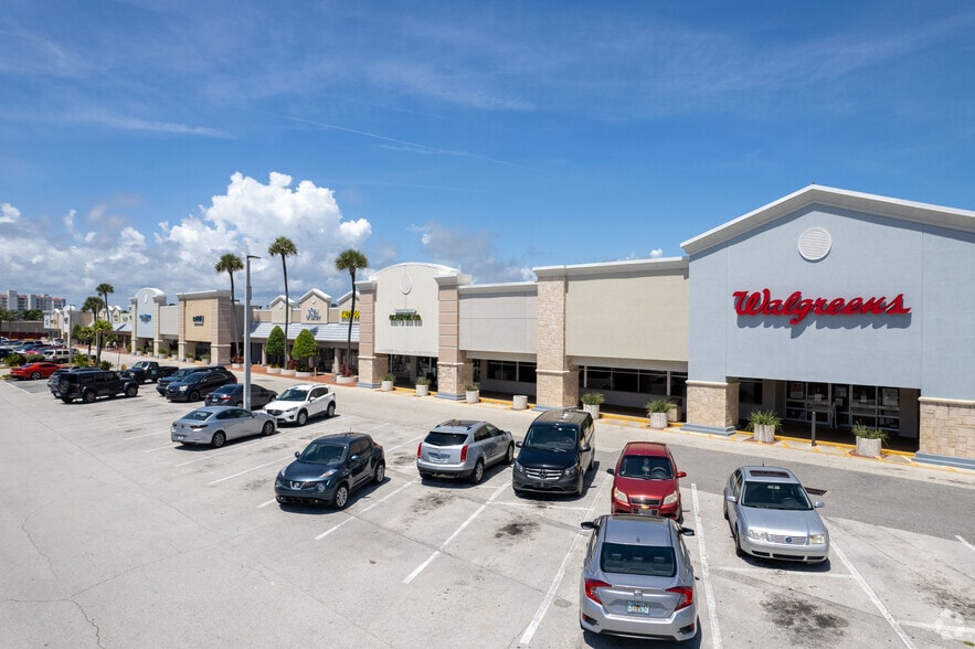 125-247 E Granada Blvd, Ormond Beach, FL for lease - Building Photo - Image 1 of 9