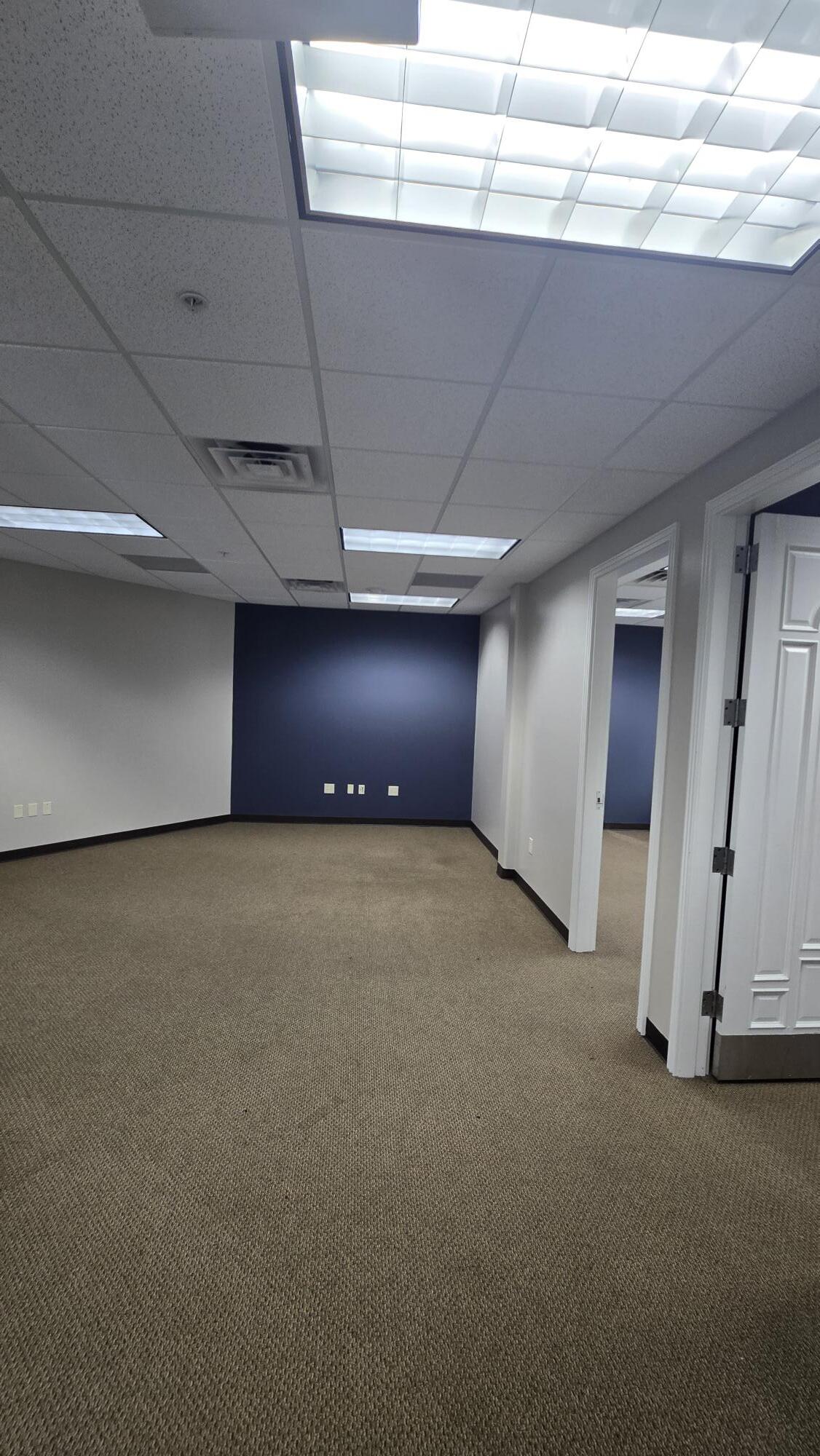 1920 W Villa Maria Rd, Bryan, TX for lease Interior Photo- Image 1 of 4