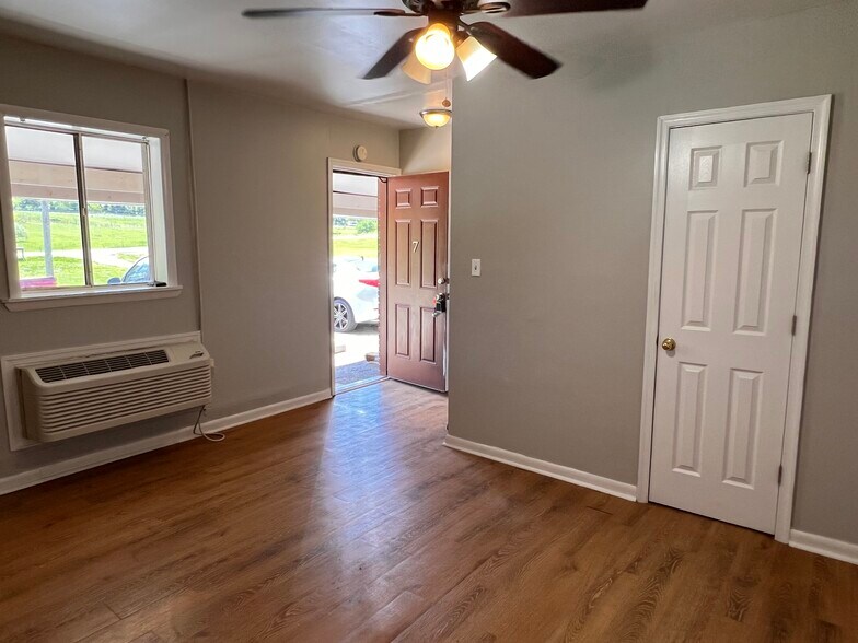 349 Halltown Rd, Harpers Ferry, WV for sale - Building Photo - Image 2 of 20