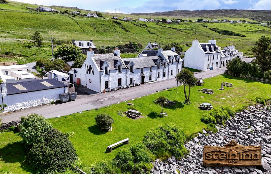 Macleods Ter, Isle Of Skye for sale - Building Photo - Image 3 of 15