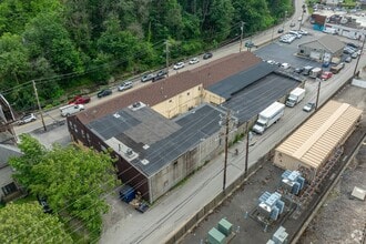 2544-2546 Library Rd, Pittsburgh, PA for lease Interior Photo- Image 1 of 3