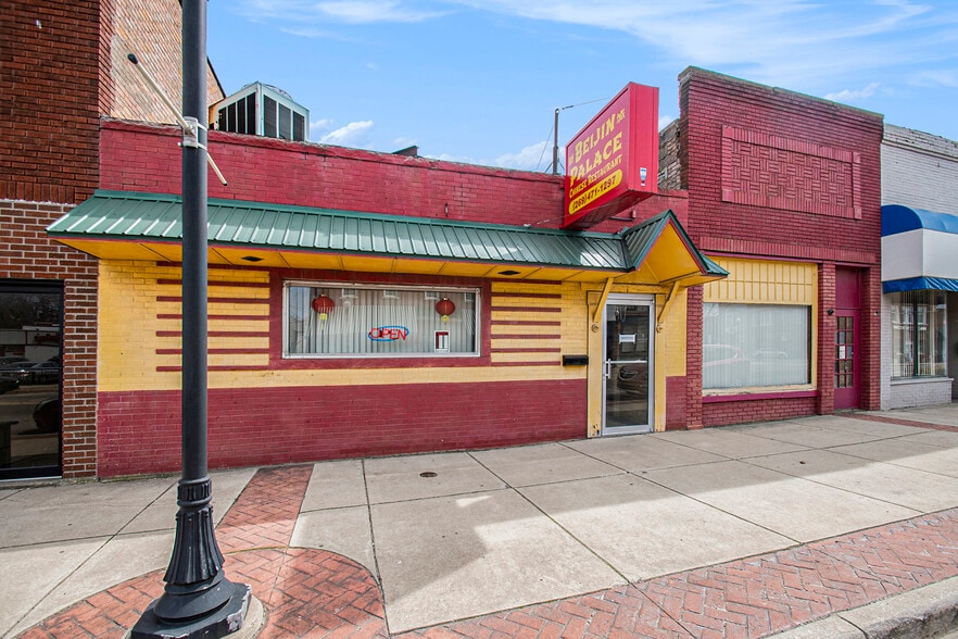 108 E Ferry St, Berrien Springs, MI for sale - Building Photo - Image 3 of 19