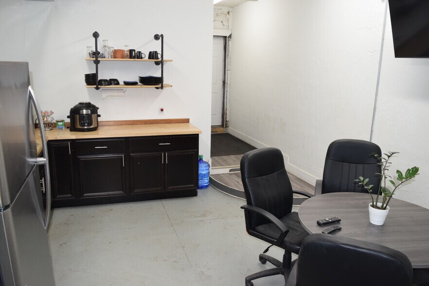 2650-2654 S Broadway, Denver, CO à louer - Photo du bâtiment - Image 3 de 11