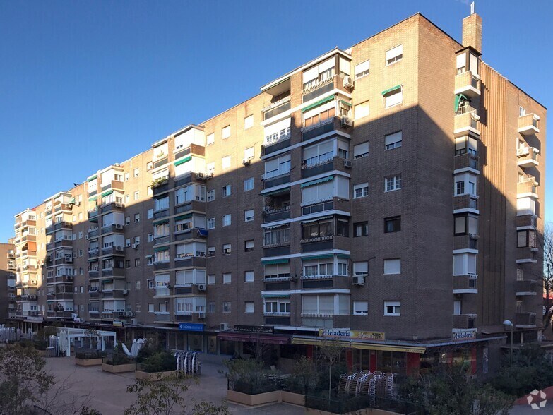 Calle Marroquina, 24, Madrid, Madrid à vendre - Photo du bâtiment - Image 2 de 2