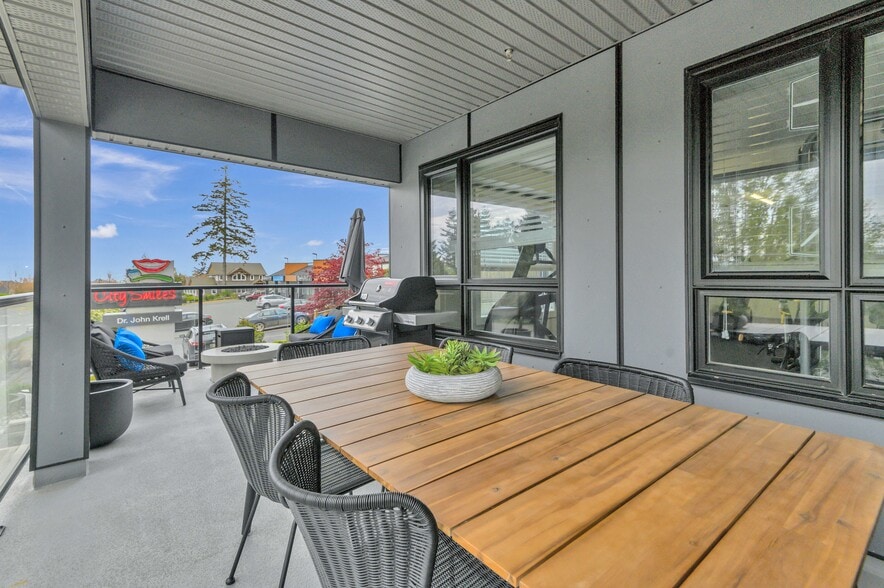 2338 S Island Hwy, Campbell River, BC for sale - Building Photo - Image 2 of 37