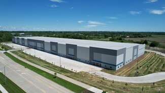 Plus de détails pour 7305 SE Crosswinds Dr, Ankeny, IA - Industriel à louer