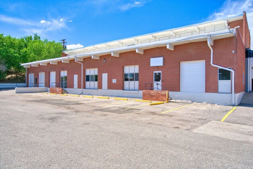 2590 W 2nd Ave, Denver, CO à vendre - Photo principale - Image 1 de 13