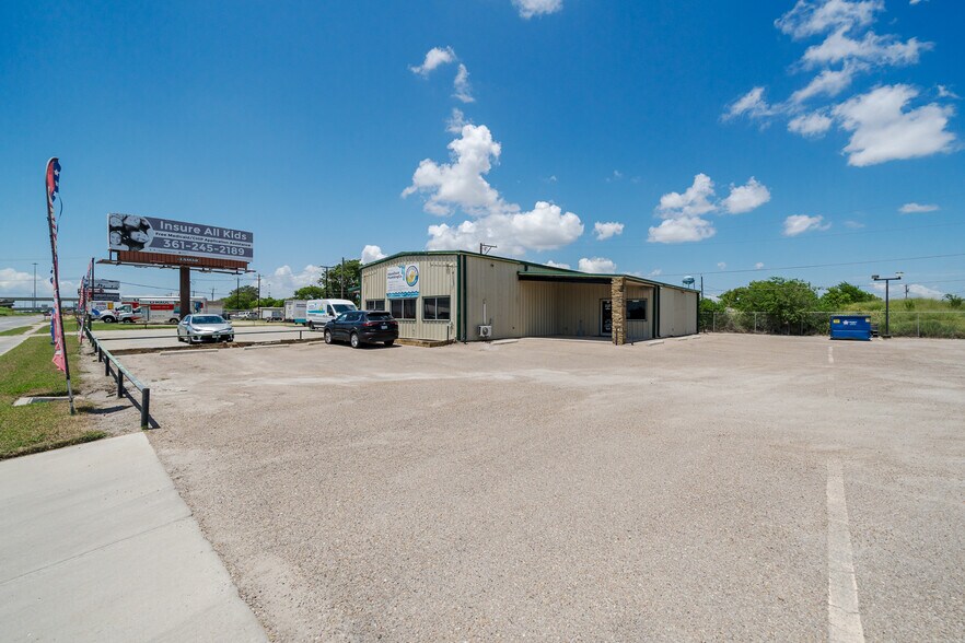 341 TX Highway 35 Hwy, Gregory, TX for sale - Building Photo - Image 1 of 1