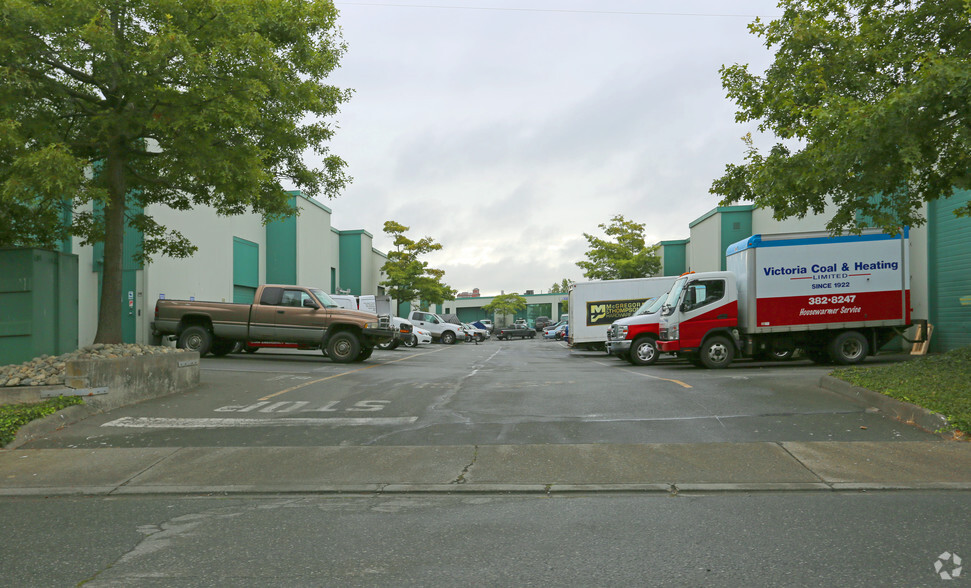 460-470 Bay St, Victoria, BC for lease - Building Photo - Image 3 of 4