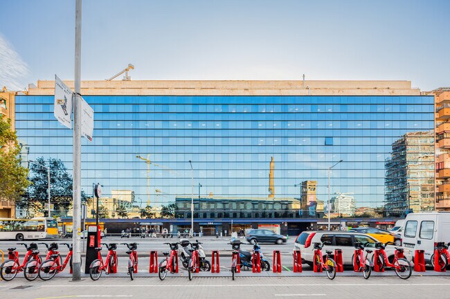 Plus de détails pour Gran Vía de les Corts Catalanes, 170-184, Barcelone - Bureau à louer