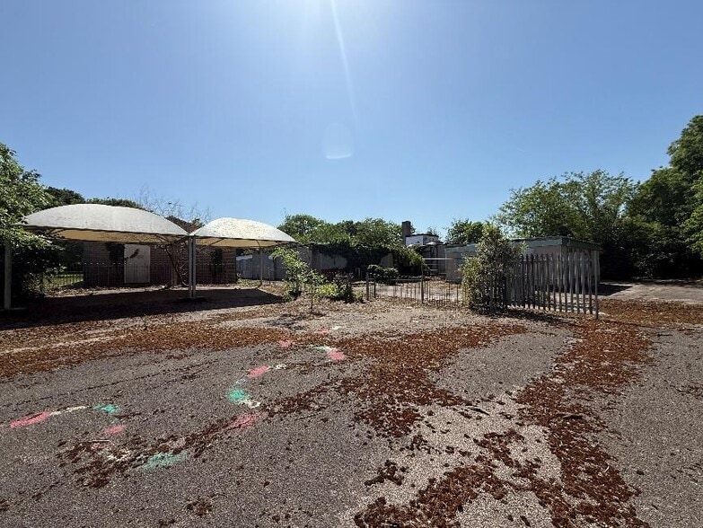 43 Gerdview Dr, Dartford for sale - Construction Photo - Image 3 of 4