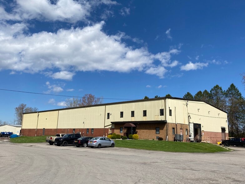 400 Mason Rd, Fairport, NY for lease - Building Photo - Image 2 of 14