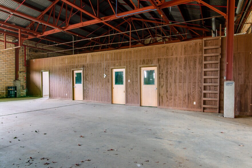 580 Oak St, Hooks, TX à louer - Photo du bâtiment - Image 3 de 4