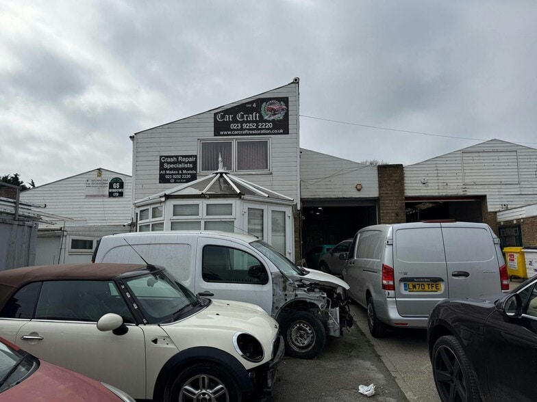 Quay Ln, Gosport à vendre - Photo du bâtiment - Image 2 de 4