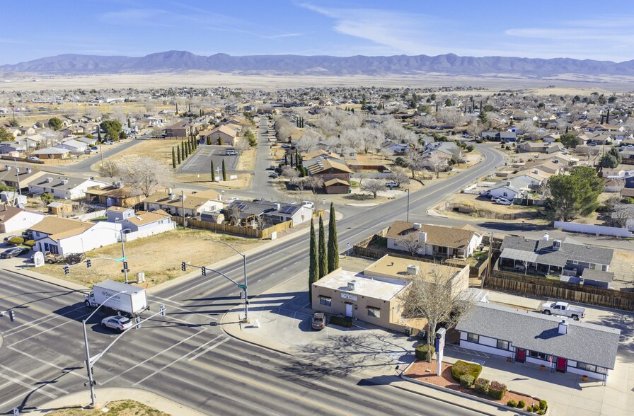 3681 N Robert Rd, Prescott Valley, AZ à vendre - Photo du bâtiment - Image 2 de 7